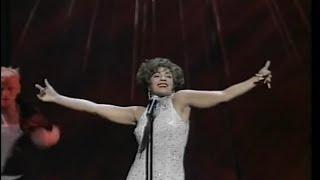 Dame Shirley Bassey - Light My Fire (Royal Variety Performance 2000)