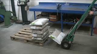 Stacking, unstacking and lifting bags