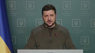 Попри обстріли, будемо продовжувати рятувальні роботи,– Зеленський про Маріуполь