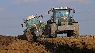 Deep ploughing in Holland with 500 Fendt HP | Agrifoto.nl