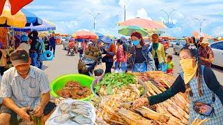 Amazing Street Food! Cambodia Best Seafood Market in Kep - Countryside vs City Food Compilation