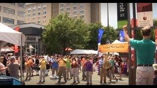 "God Bless America" Flash Mob with Denver Brass