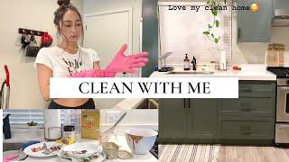 STUDIO APARTMENT - Spring Clean with Me!