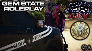 GTA 5 FiveM | Gem State Roleplay | Car Breakdown Turns Into Trouble [CIV]