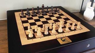 Square Off - A Chess Board with a Tech Twist