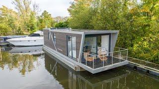 Bluefield R500 houseboat