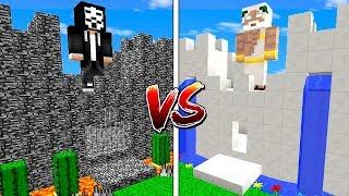 Minecraft Battle: HACKER Castle vs GOD Castle in Minecraft / NOOB vs PRO vs HACKER vs GOD
