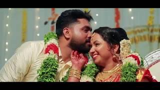 Kerala Best Hindu Wedding Jayesh + Athira By Light Art Story