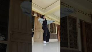 ROVER - KAI (카이) COVER DANCE BY NAYLA TIARAA ꒰ #rover #kai #exo #roverchallenge #shorts ꒱