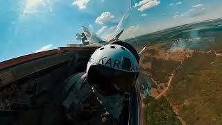 Відео із кабіни українського військового льотчика