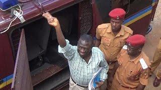 Ugandan opposition leader Besigye released on $30,000 bail