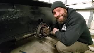 QUICKIE TECH TIP WITH DIRTY DAN - HOW TO INSTALL A WHEEL STUD , LUG STUD