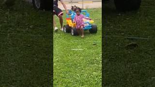 NUSU AGONGWE MTU #shorts #wasafi #viral #funny #funnyvideo #trending #cutebaby