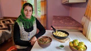THE WOMAN LIVES ALONE IN THE MOUNTAINS! Cooking Cabbage Soup