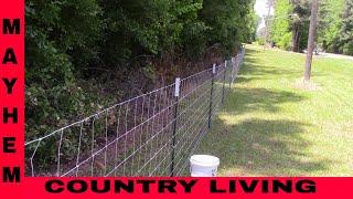 How to stretch and hang a fence