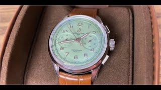 Breitling Premier B09 Chronograph 40 Pistachio Green Review & Why Vintage Watches Are Coming Back