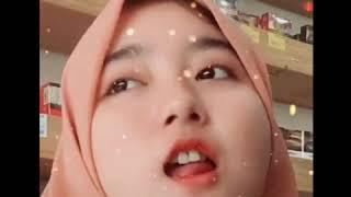 Video cewek cantik_sumpah gigi  manisnya  cantik kali.