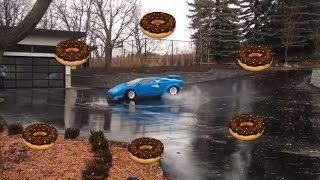 Owner Does Donuts on his Driveway in a Lamborghini Countach #shorts