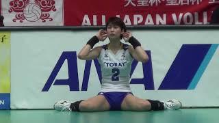 Japanese volleyball women stretching