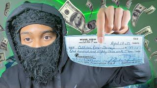 how scammers make fraudulent checks