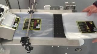 fully automatic plastic bag pouch labeling machine(pneumatic type bag separating)