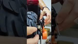 G3 - The disc brake scratching and making a sound -- solution tutorial (with English subtitles)