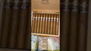 Unboxing Montecristo 80 Aniversario #habanos #unboxing #zigarren #aficionados