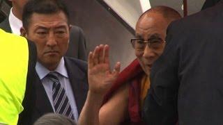 Aankomst Dalai Lama op Schiphol