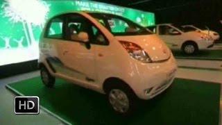 Tata Nano emax CNG -- Green Signal