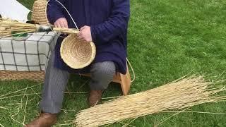 Making a Skep, a traditional straw beehive