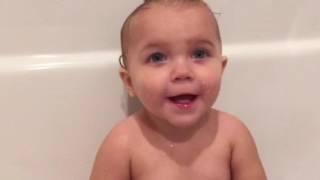 Lily's bathtime laughs 10.20.16