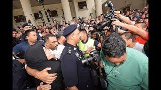 Najib supporters disrupt A-G’s press conference