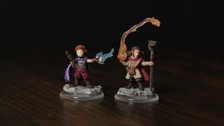 Painting dnd halfling wizard miniatures