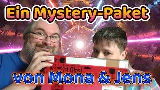 Michi und Beccy packen SCHON WIEDER ein Mystery-Paket von Mona und Jens aus