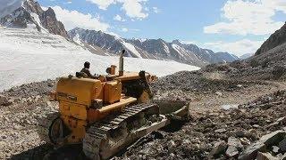 BRO cuts glaciers for world’s highest road near China border