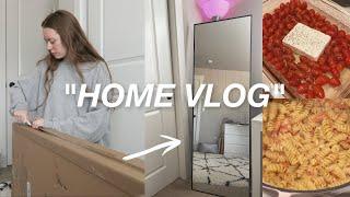 home vlog: unboxing new mirror, cooking tiktok pasta, baking cookies!