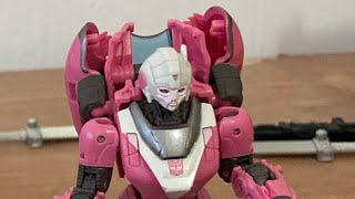 Transformers bumblebee movie studio series Arcee