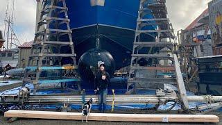 S2E20: Port Townsend: Young commercial fishing/sailing doing boat work on Alaska Longliner/Crabber!