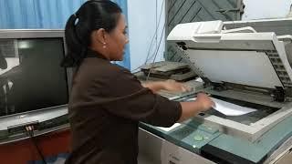 Procedure how to copy document using photocopy machine
