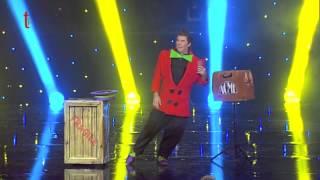 Magic comedy act - Cabaret Show on TV - Magie 49