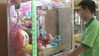 The World's First LCD Display Claw Crane Machine