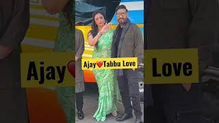 Beautiful Love StoryAjay️TabbuHow Lovely They Look Together#shorts#ajaydevgan#tabbu#viral