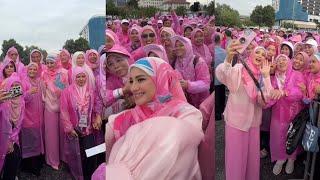 Gelombang Pink....Fazura Dikerumuni Peminat Ajak Bergambar...