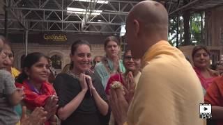 HH Radhanath Swami arrival