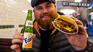 WE TRY BURGERMEISTER IN BERLIN  | FOOD REVIEW CLUB | BURGER REVIEW