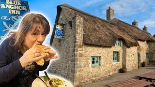 Pub Lunch At The Blue Anchor Inn: Getting Messy With A Prawn Ciabatta!