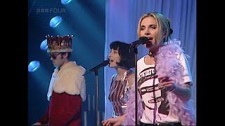 Saint Etienne  -  Who Do You Think You Are  - TOTP  - 1993