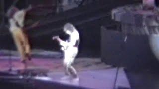 Van Halen - There's Only One Way to Rock (live 1988) Foxborough