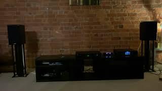 Chord qutest, Auralic Aries g2, Naim Nait xs3, Dynaudio emit 20's