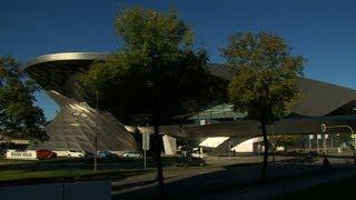 BMW Welt München: Freude am Fahren und am Angucken